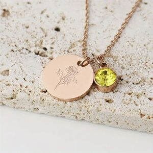 "November" Birth Flower & Glass Gem Pendant Necklace – Citrine-Inspired Glow